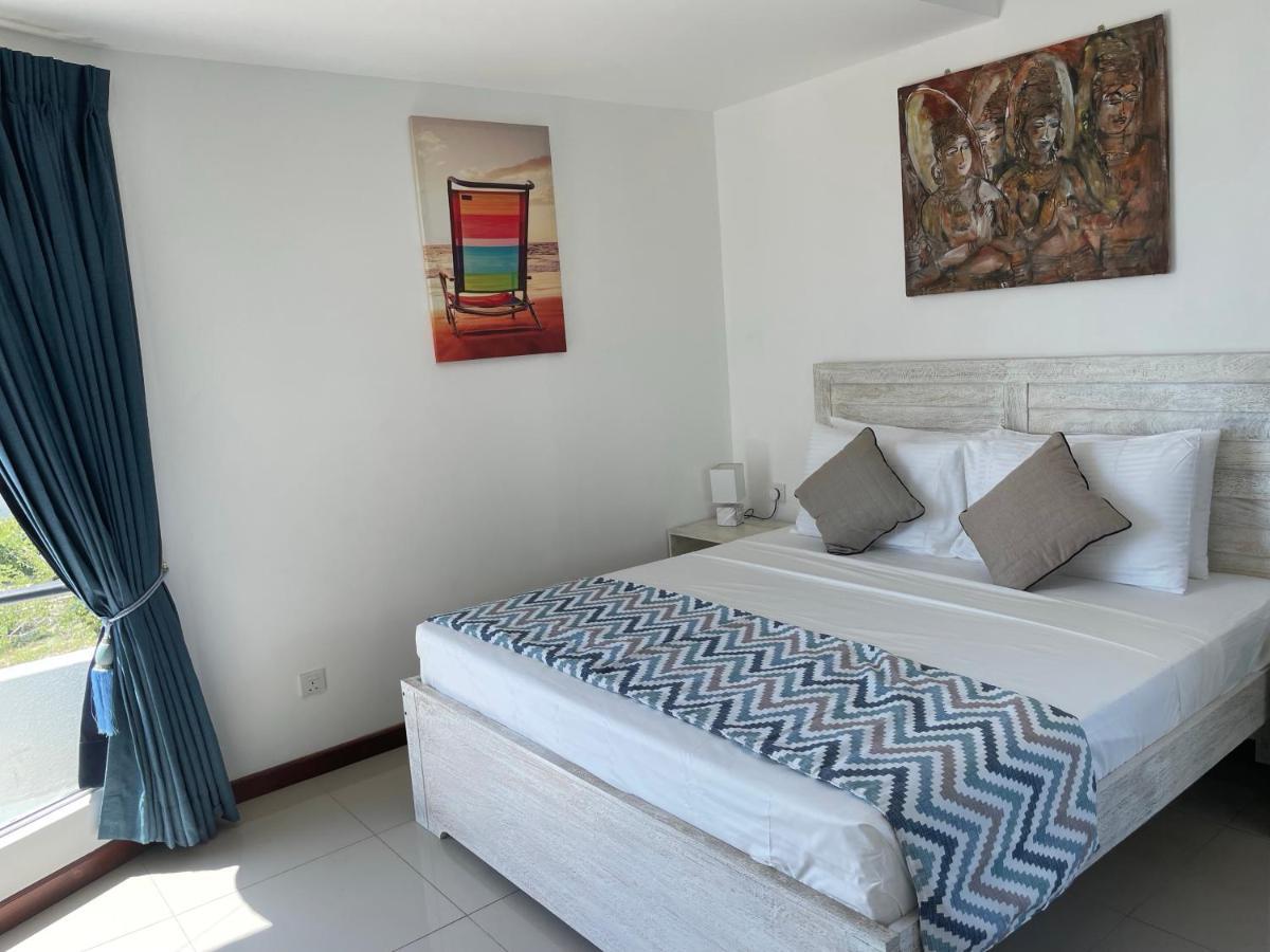 Beach Bliss Trincomalee Exterior foto